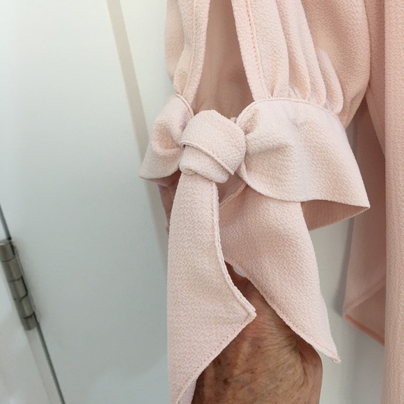 Blouse. Blush pink. Size M. - Picture 5 of 6